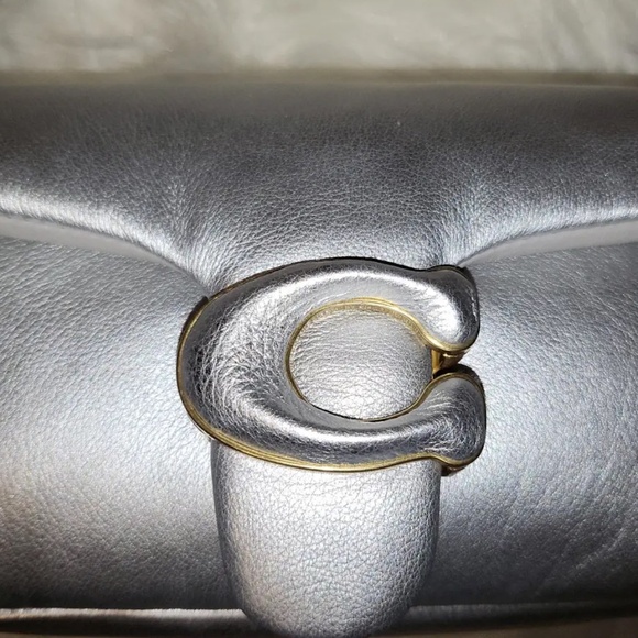 Coach Pillow Tabby Shoulder Bag 18 - Picture 9 of 11